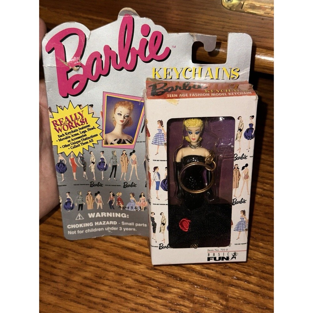VINTAGE LIVE SOLO IN THE SPOTLIGHT BARBIE KEYCHAIN BASIC FUN NIB 1995 ITEM 701-0